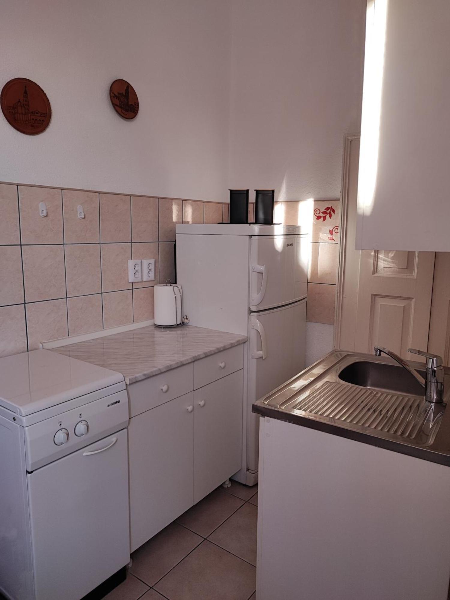 Apartman Riva 2 คอมีชา ภายนอก รูปภาพ